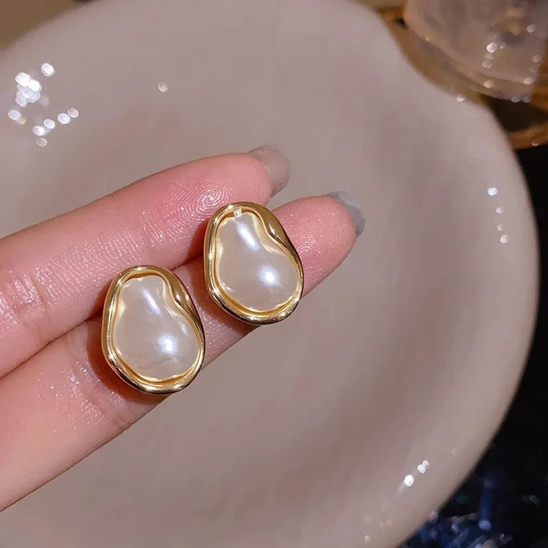 Luxury Pearl Gold Earrings