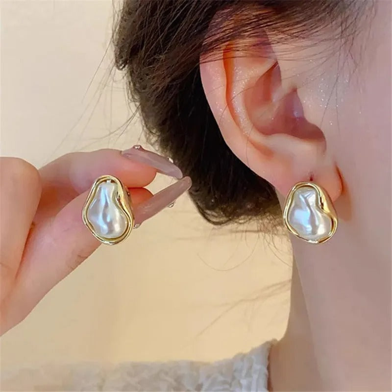 Luxury Pearl Gold Earrings